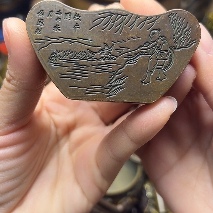 铜器摆件老王直播间