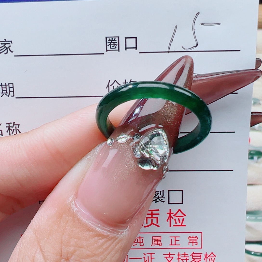 尼***⁸翡翠未镶嵌戒指天然