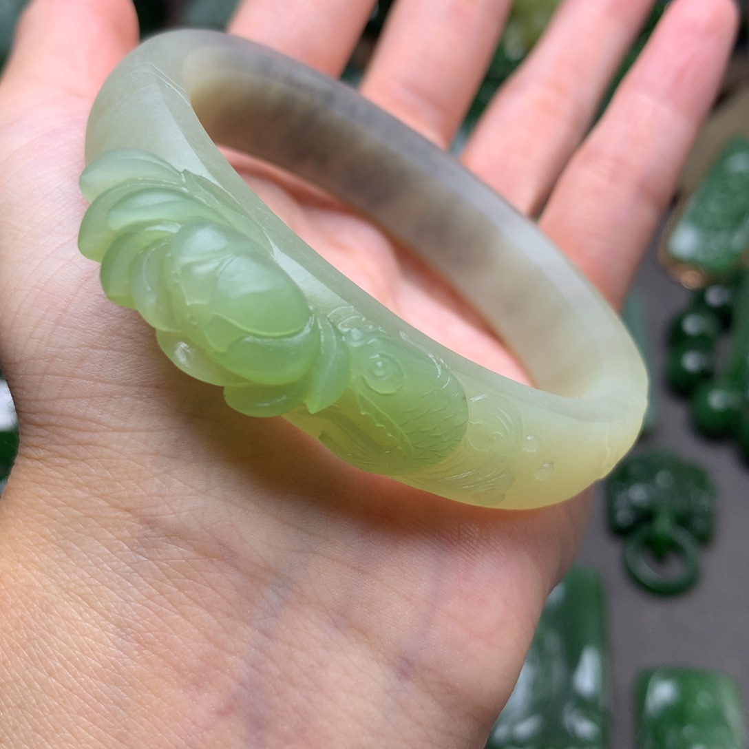 未镶嵌和田玉挂件