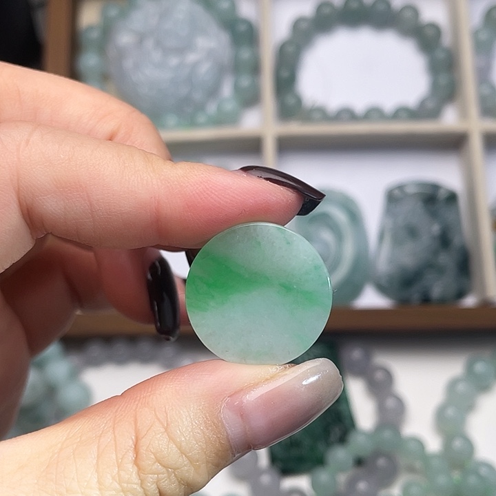 定制翡翠未镶嵌翡翠绿无事牌