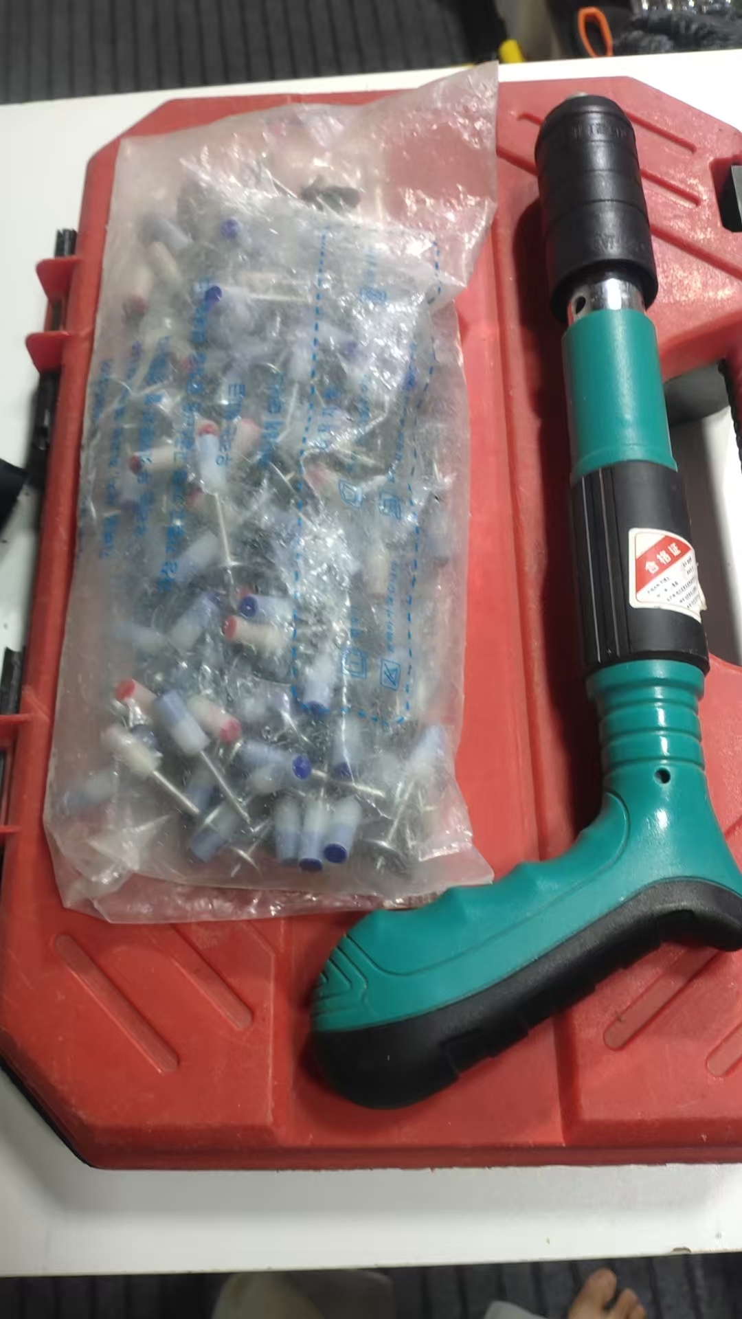升级固定器砖墙水泥墙吊顶吊灯可调威力装修工具带直钉