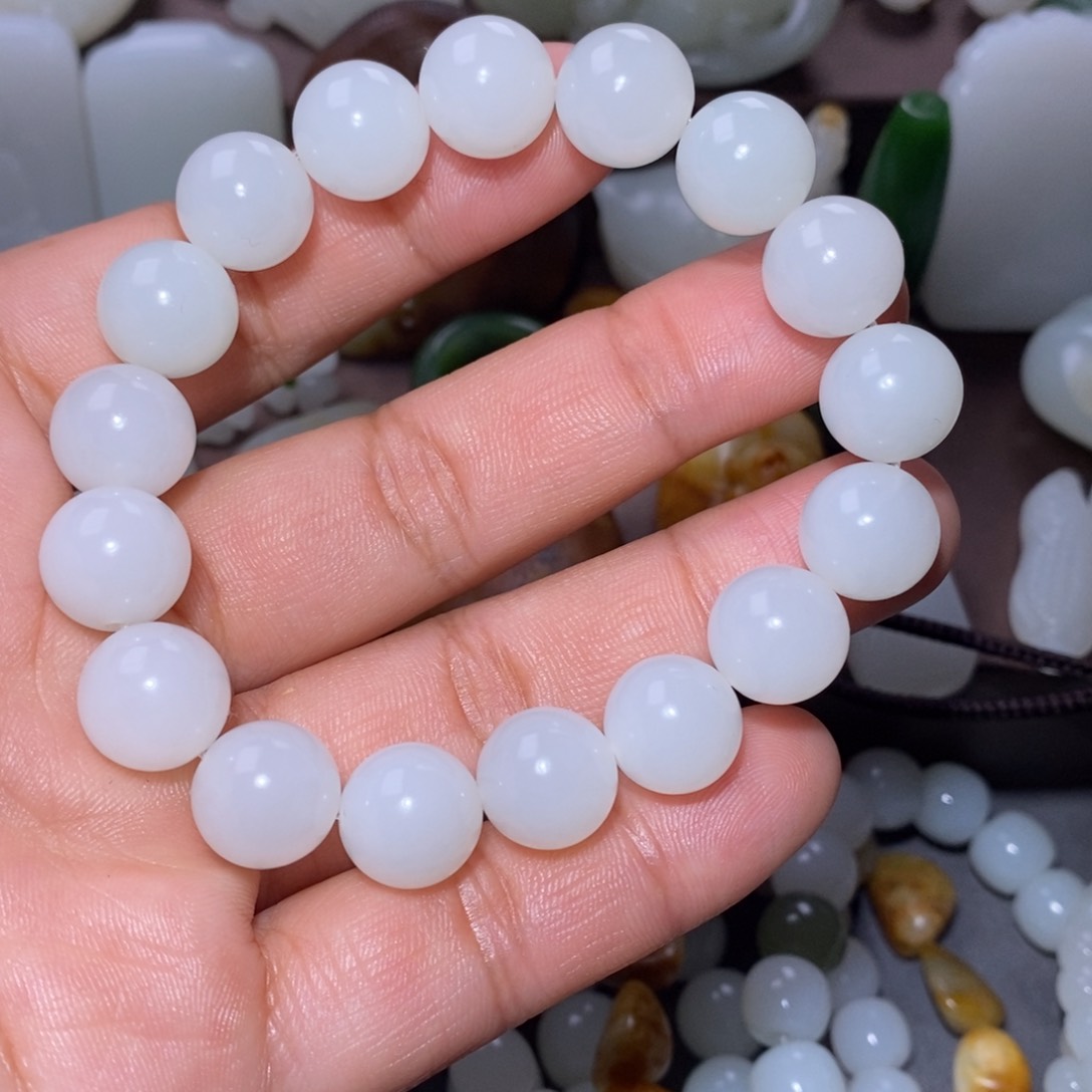 和田玉手链未镶嵌