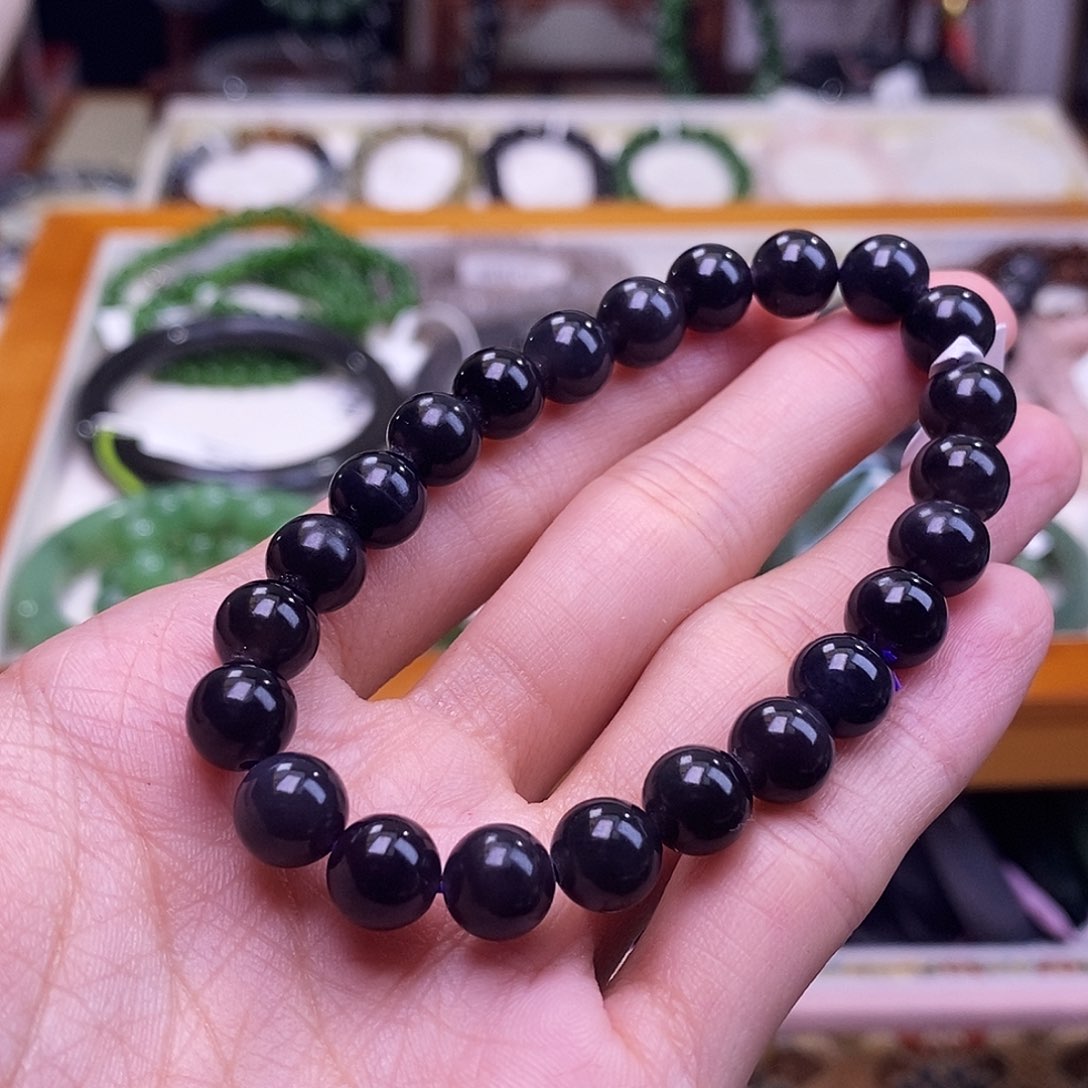 颈饰未镶嵌和田玉烟紫帝王紫手串8MM