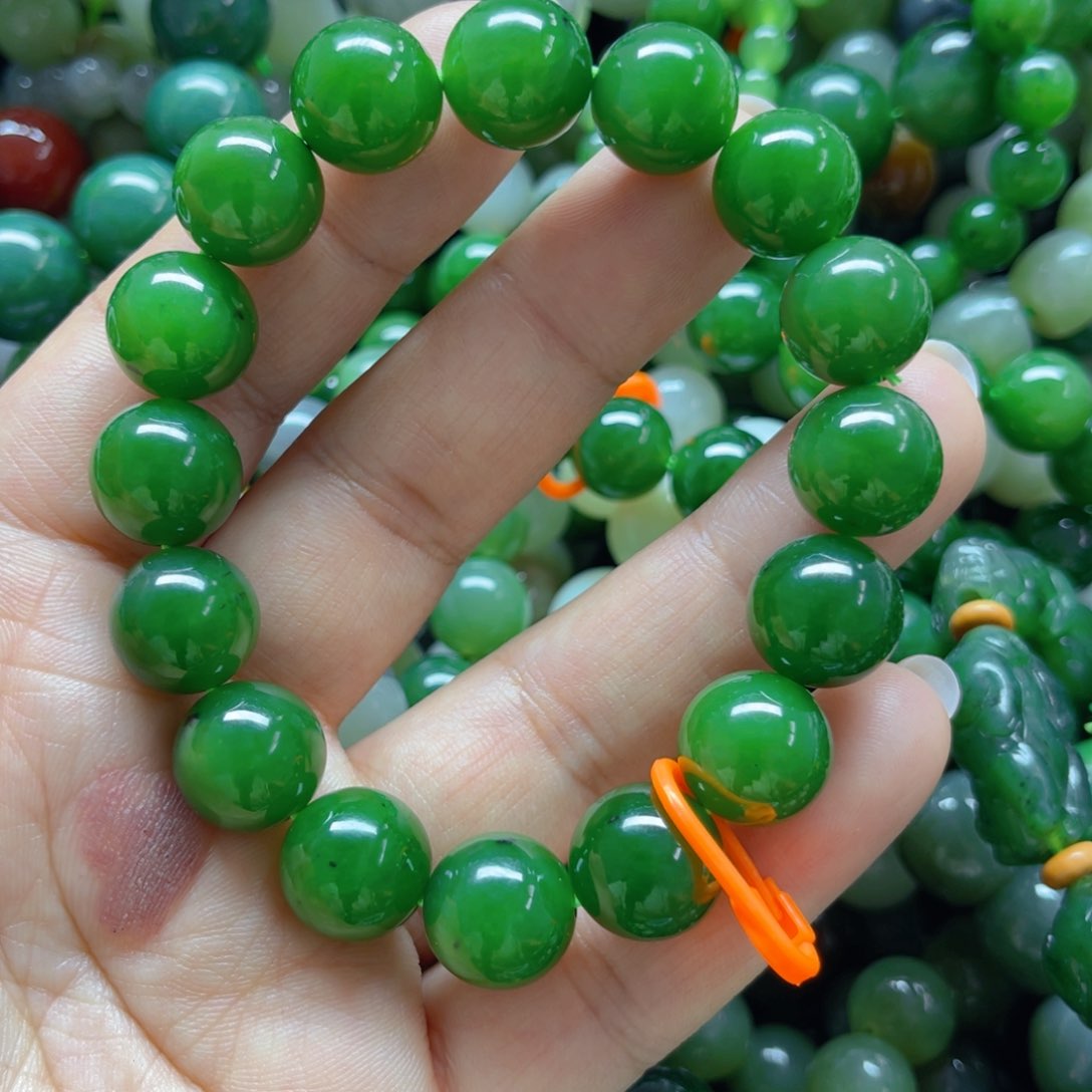 未镶嵌和田玉手链