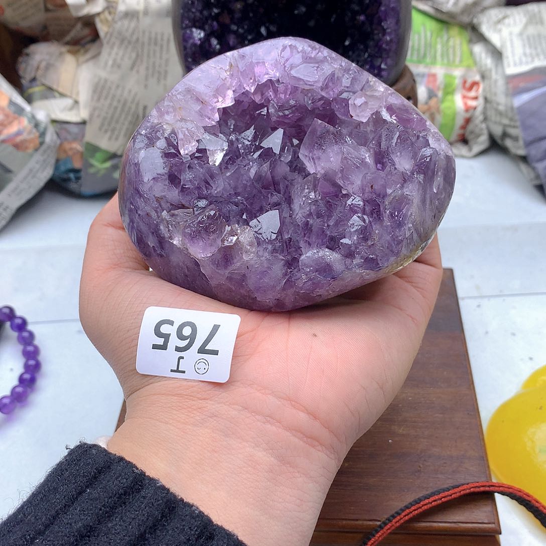紫晶大型摆件（非配饰）未镶嵌