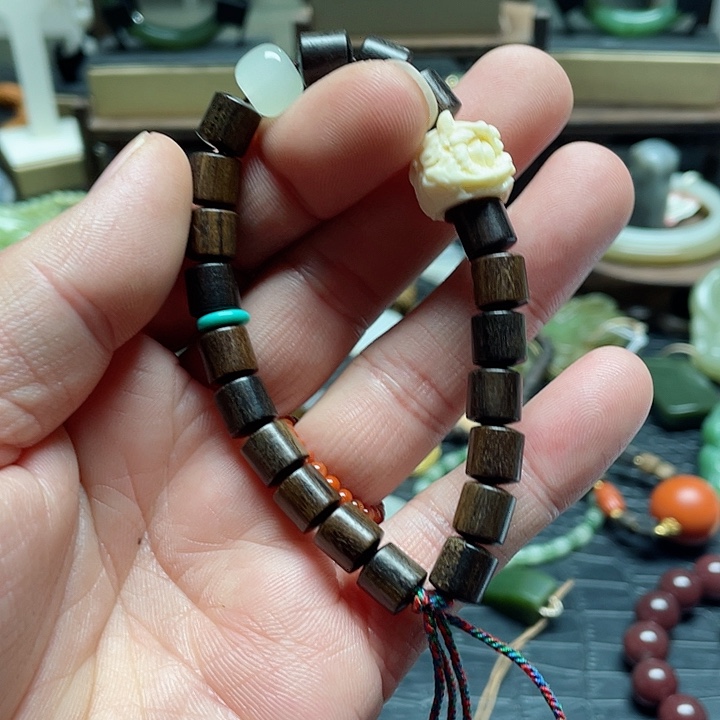 和田玉手串未镶嵌