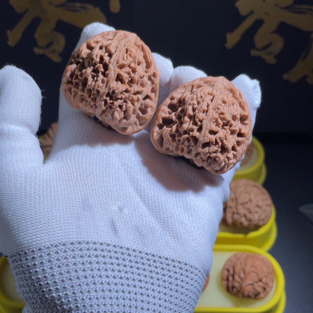 文玩核桃把件2号全品43三角南疆