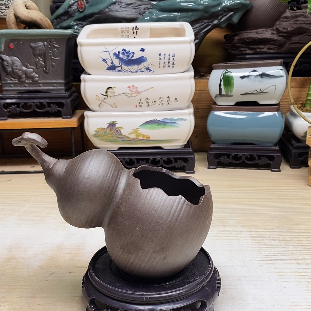 无花朵陶瓷艺术作品欣赏