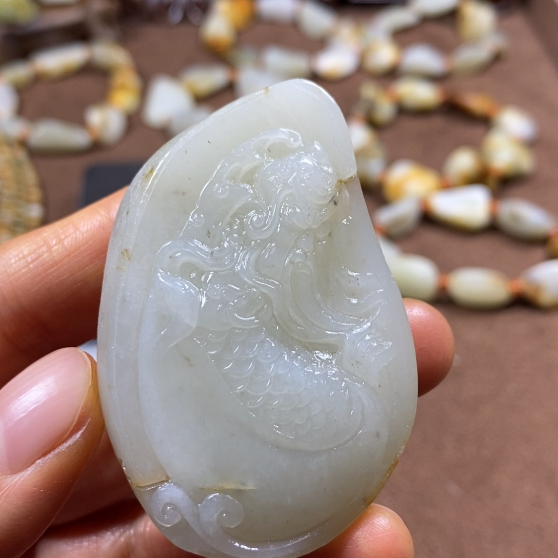 和田玉未镶嵌挂件