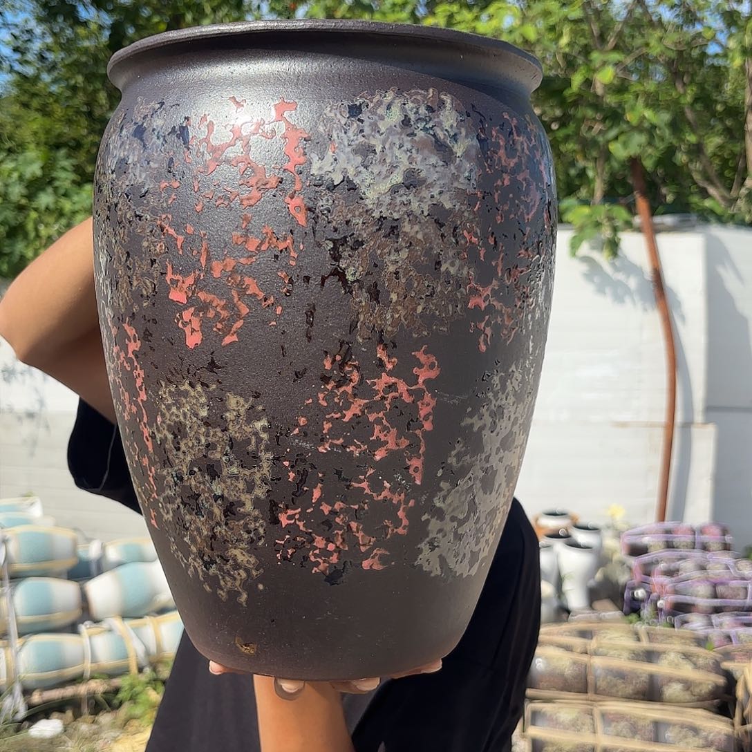 紫砂花盆新款油画口径23高度32