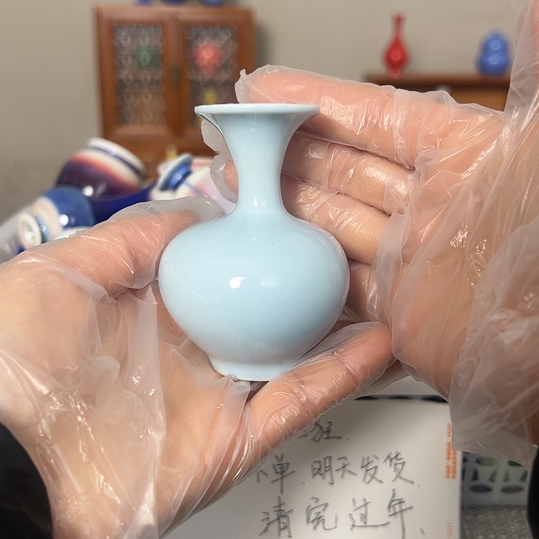 摆件景德镇陶瓷研究所学会