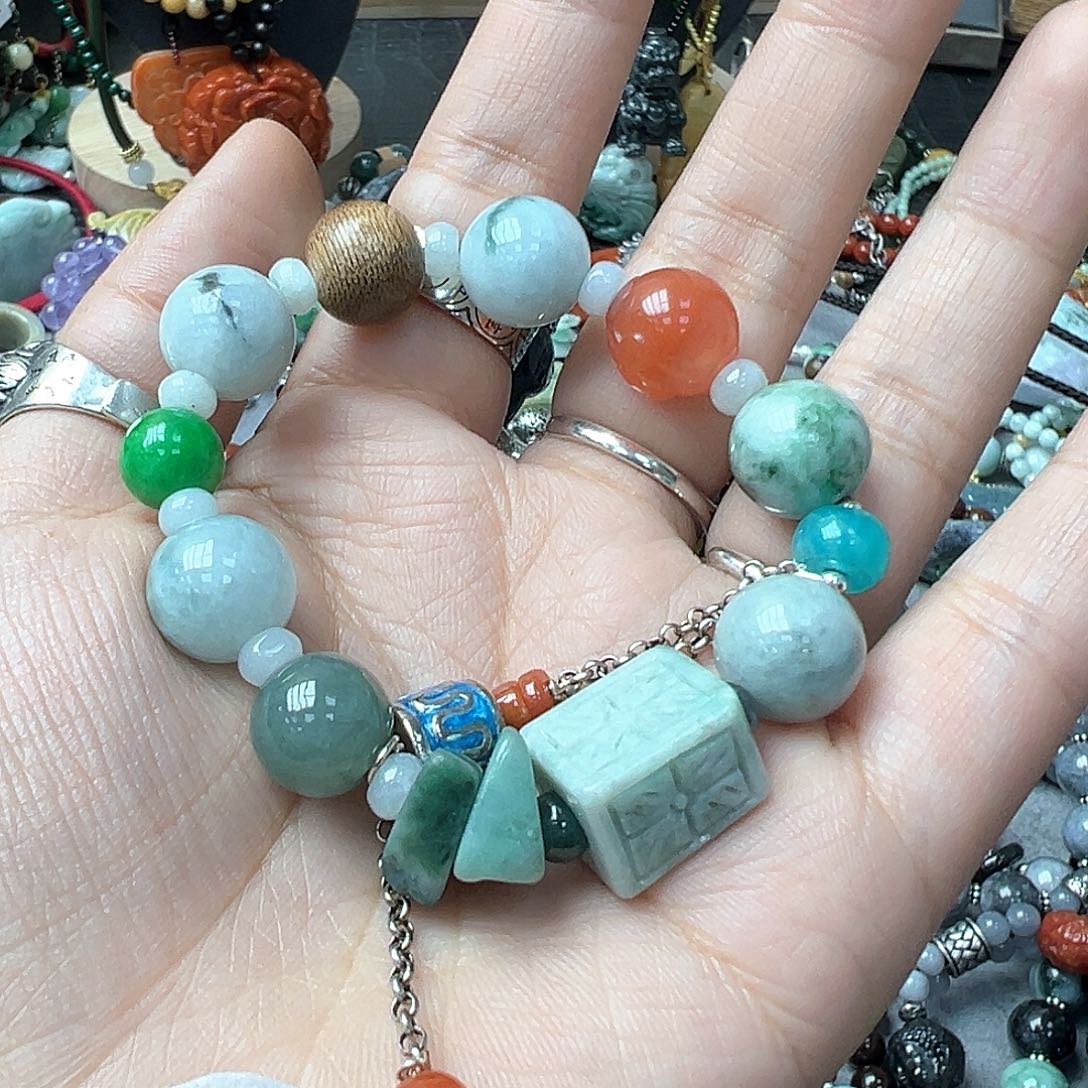 翡翠戒指未镶嵌炸