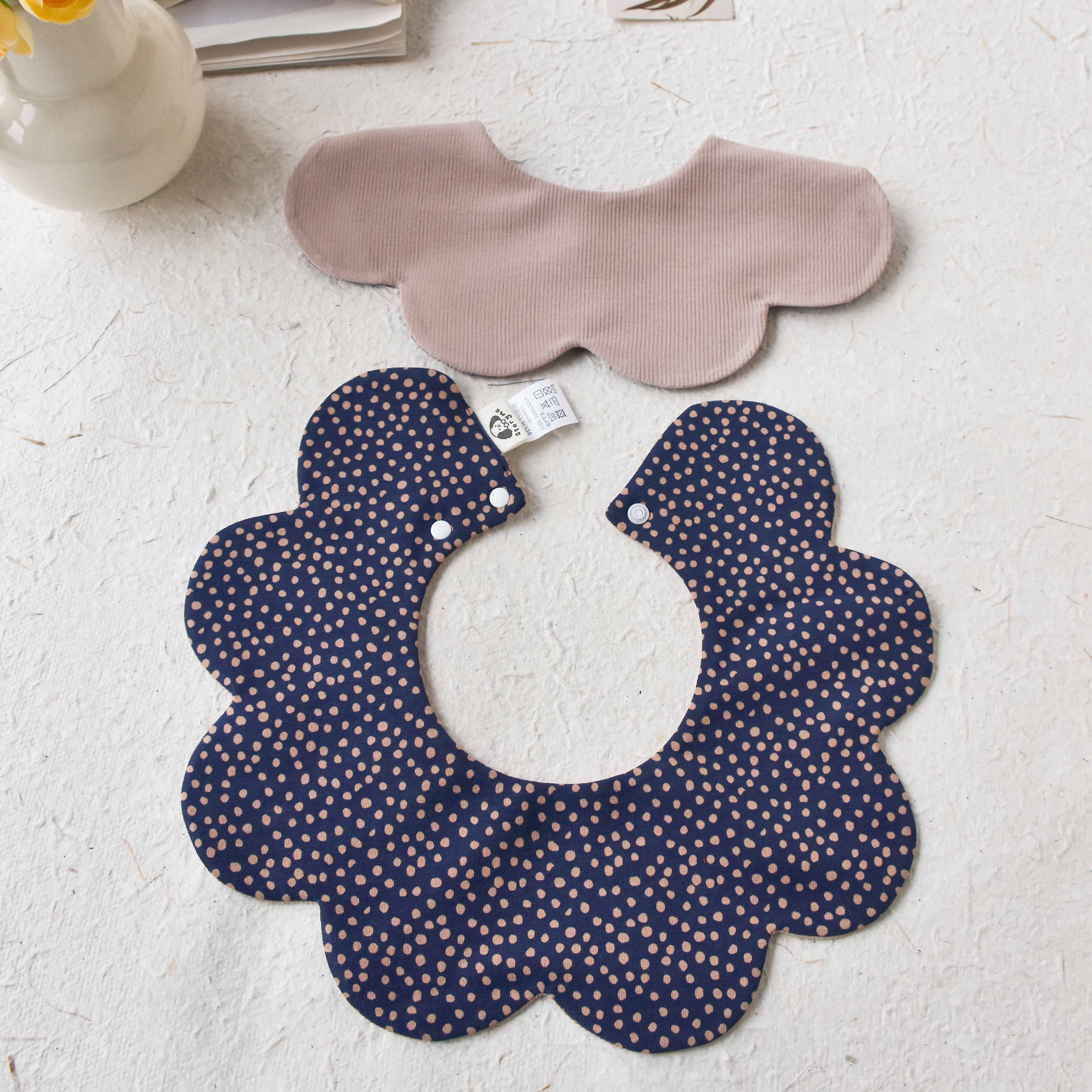 [y464]藏蓝色小斑点口水巾围兜新生儿防吐奶柔软透气可爱ins风