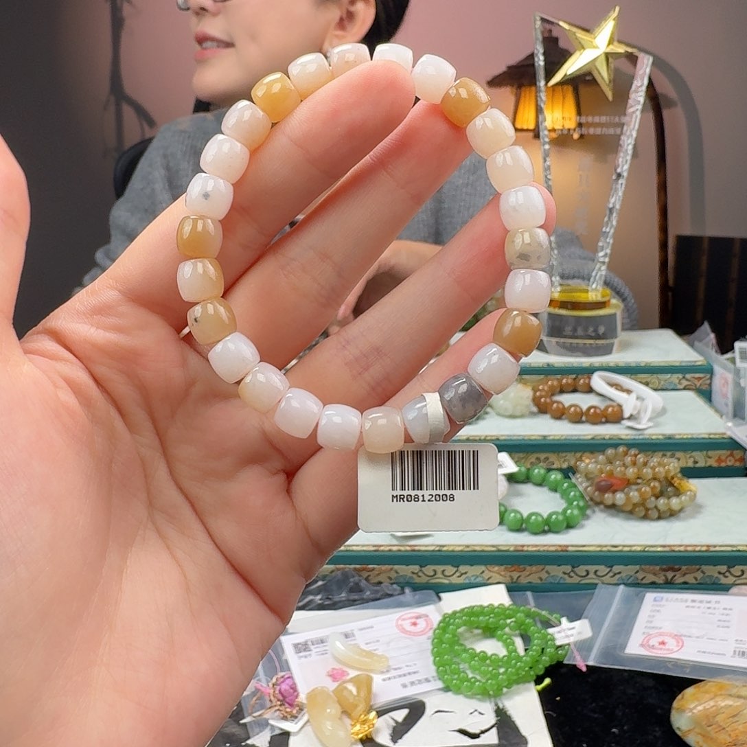 和田玉手串未镶嵌