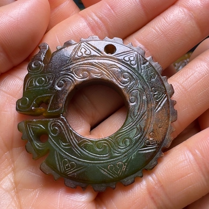 和田玉（糖玉）挂件未镶嵌