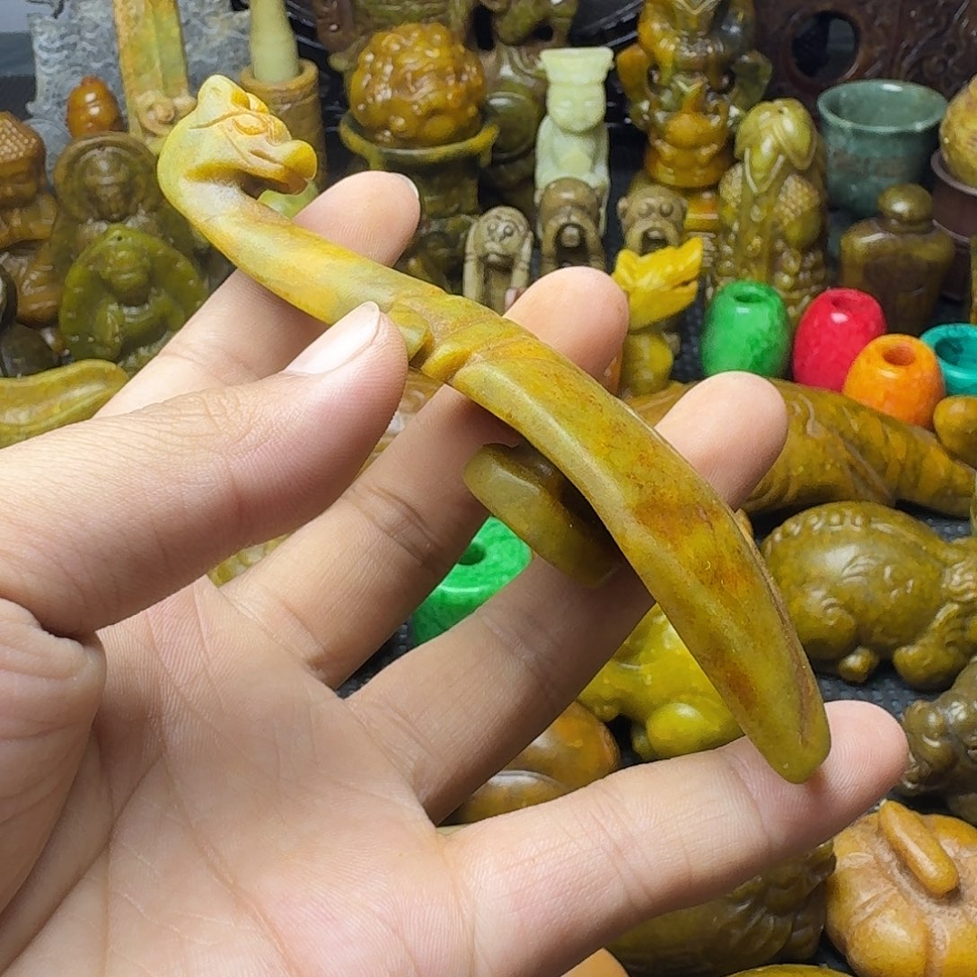 白玉菩提吊坠。。。
