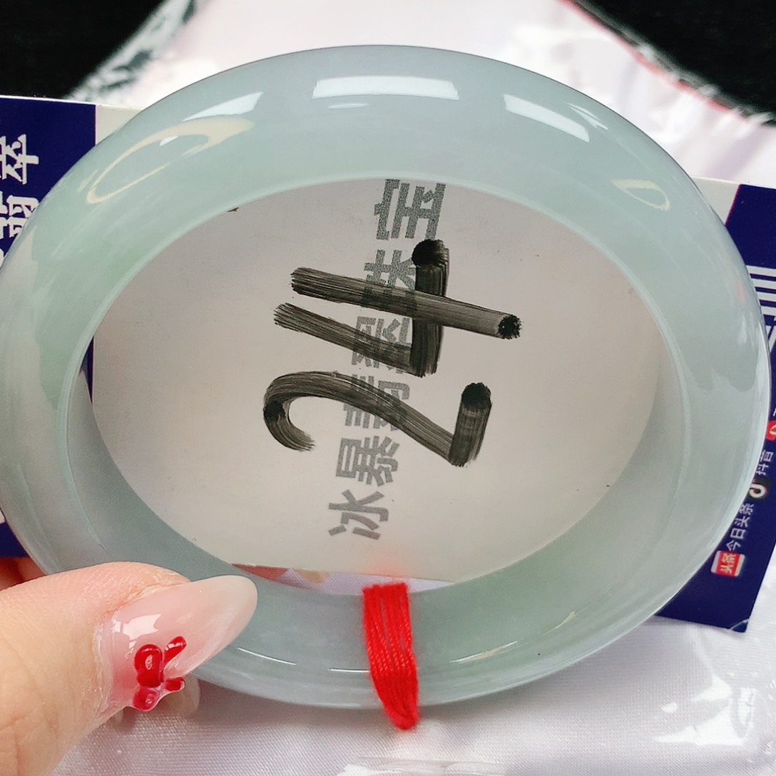 翡翠手镯未镶嵌天然缅甸a货翡翠