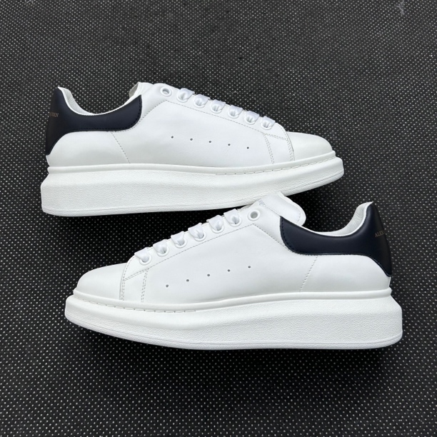 95新 Alexander McQueen/亚历山大·麦昆 42码 27cm 麦昆 黑尾