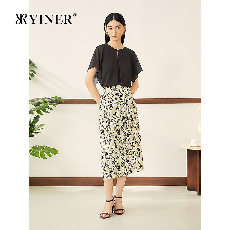 YINER音儿2025秋季新款云境珠感雪纺蕾丝衫蝶翼袖水滴领倒褶上衣