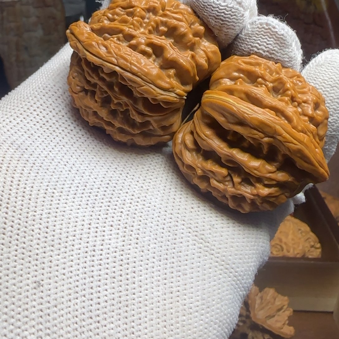 文玩核桃把件拱桥楼