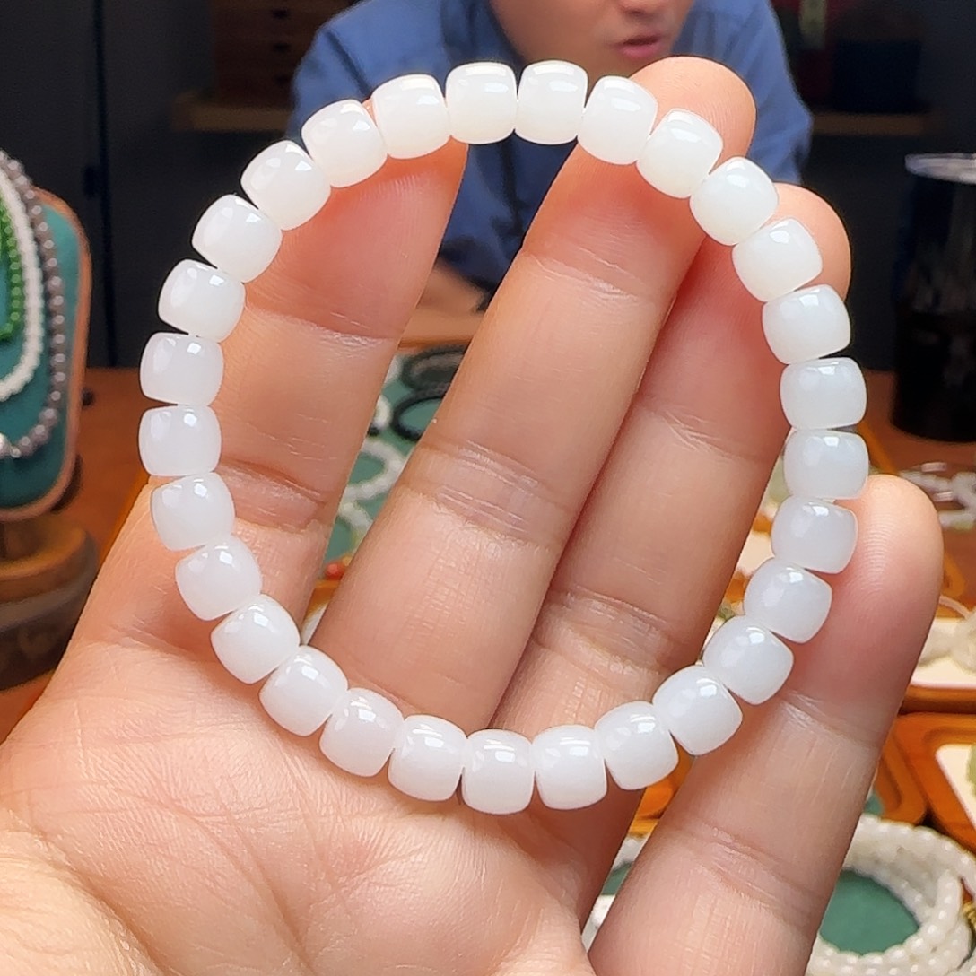 和田玉未镶嵌手链