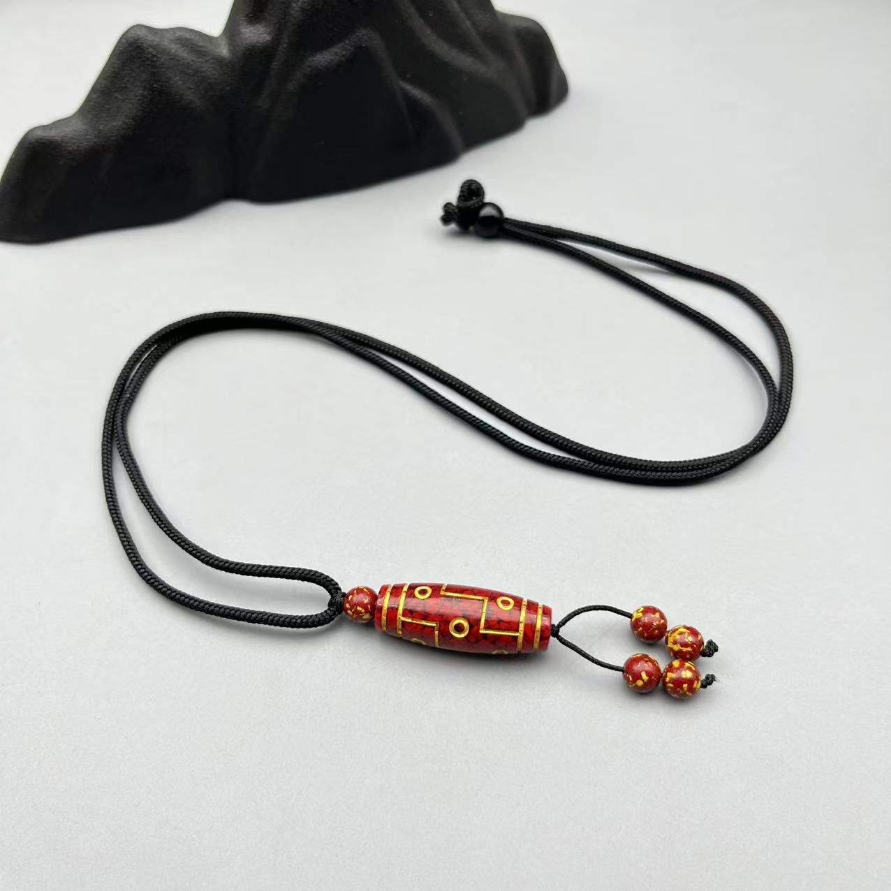 含辰砂工艺品JT321 晶体设计挂件吊坠