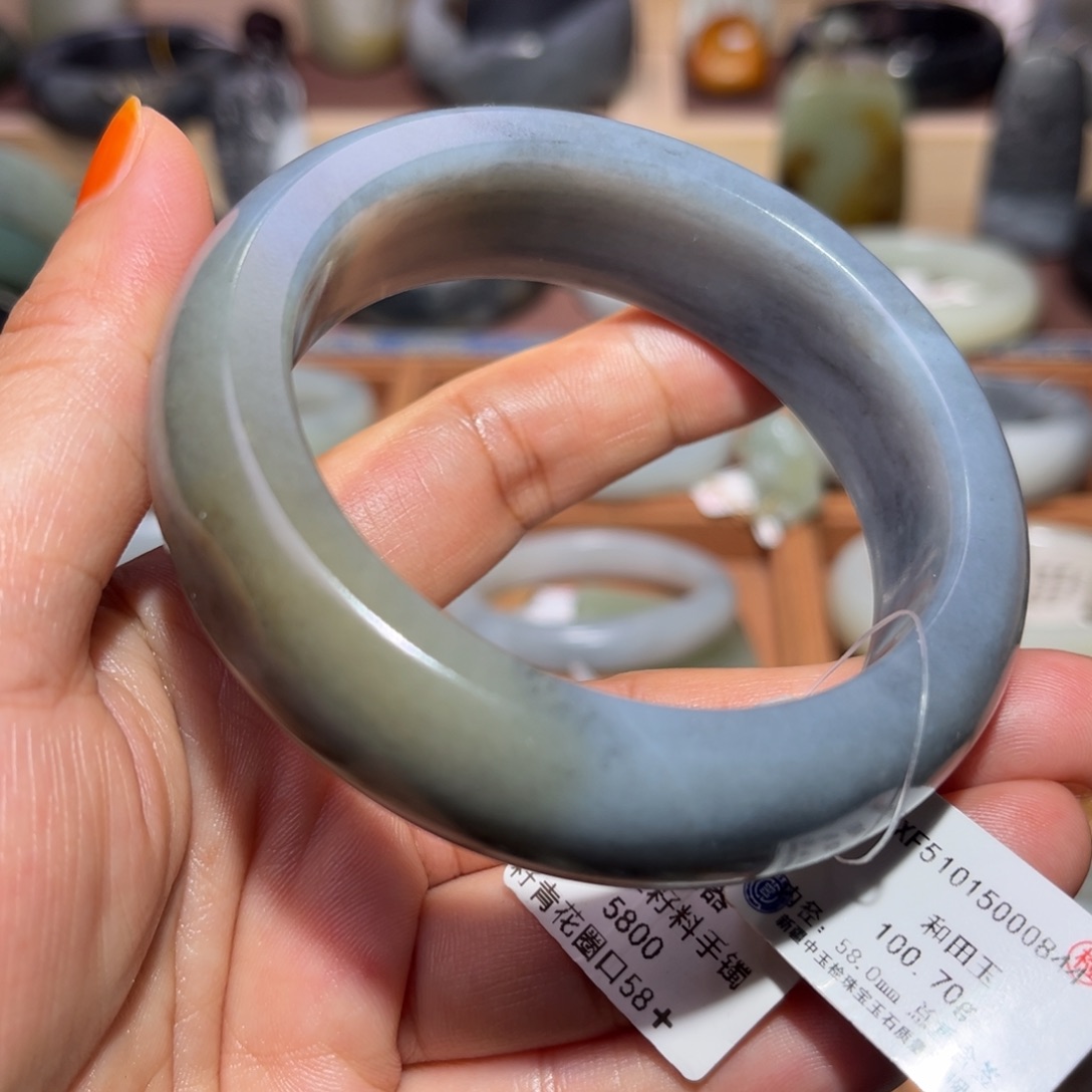 和田玉（子料）未镶嵌手镯