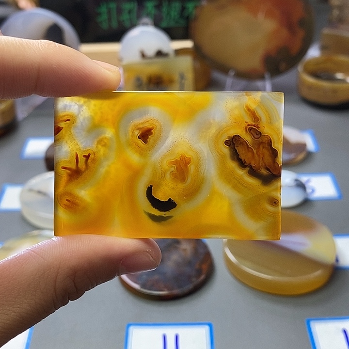 玛瑙/玉髓未镶嵌珠宝半成品124