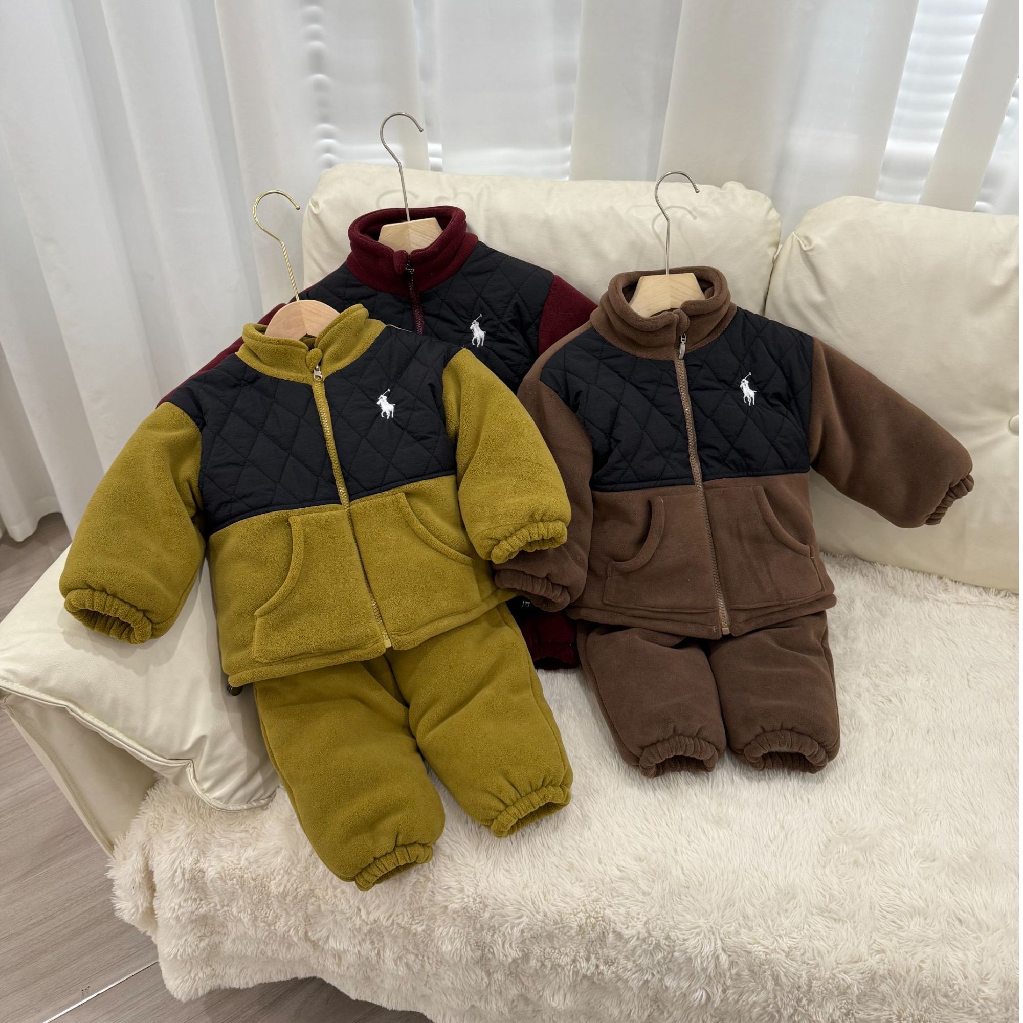 冬季新款儿童澳粒绒刺绣外套休闲套装四层加加厚拉链韩版洋气棉服