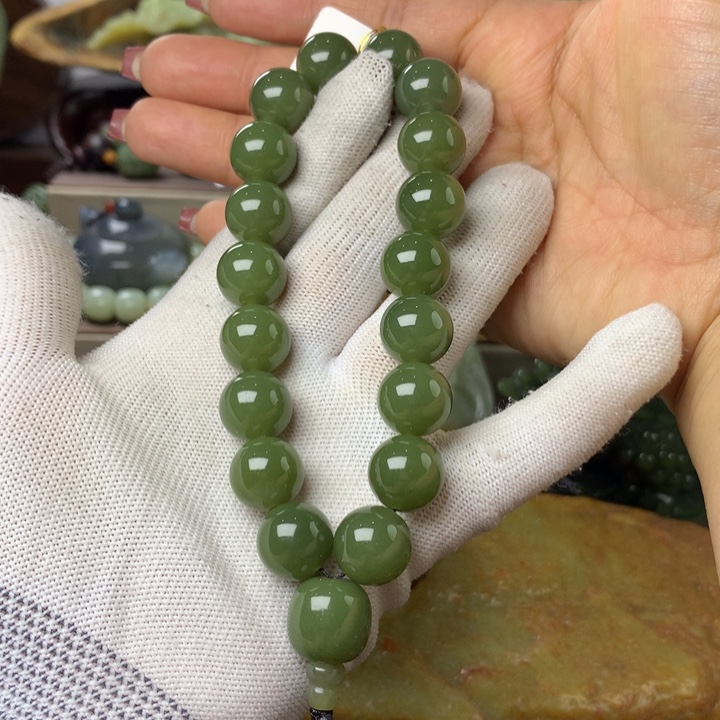 岫岩河磨玉（透闪石质玉）手链未镶嵌C****生