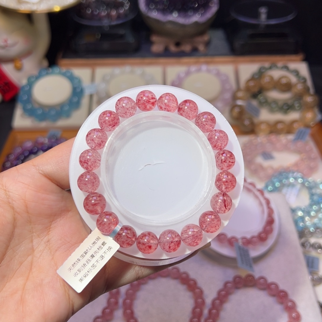 水晶手串未镶嵌咩*天花板草莓晶9.6m m