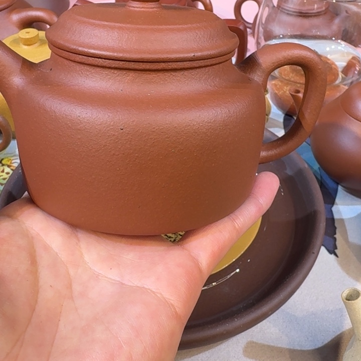 紫砂茶壶降坡泥260cc. 福利德中 
