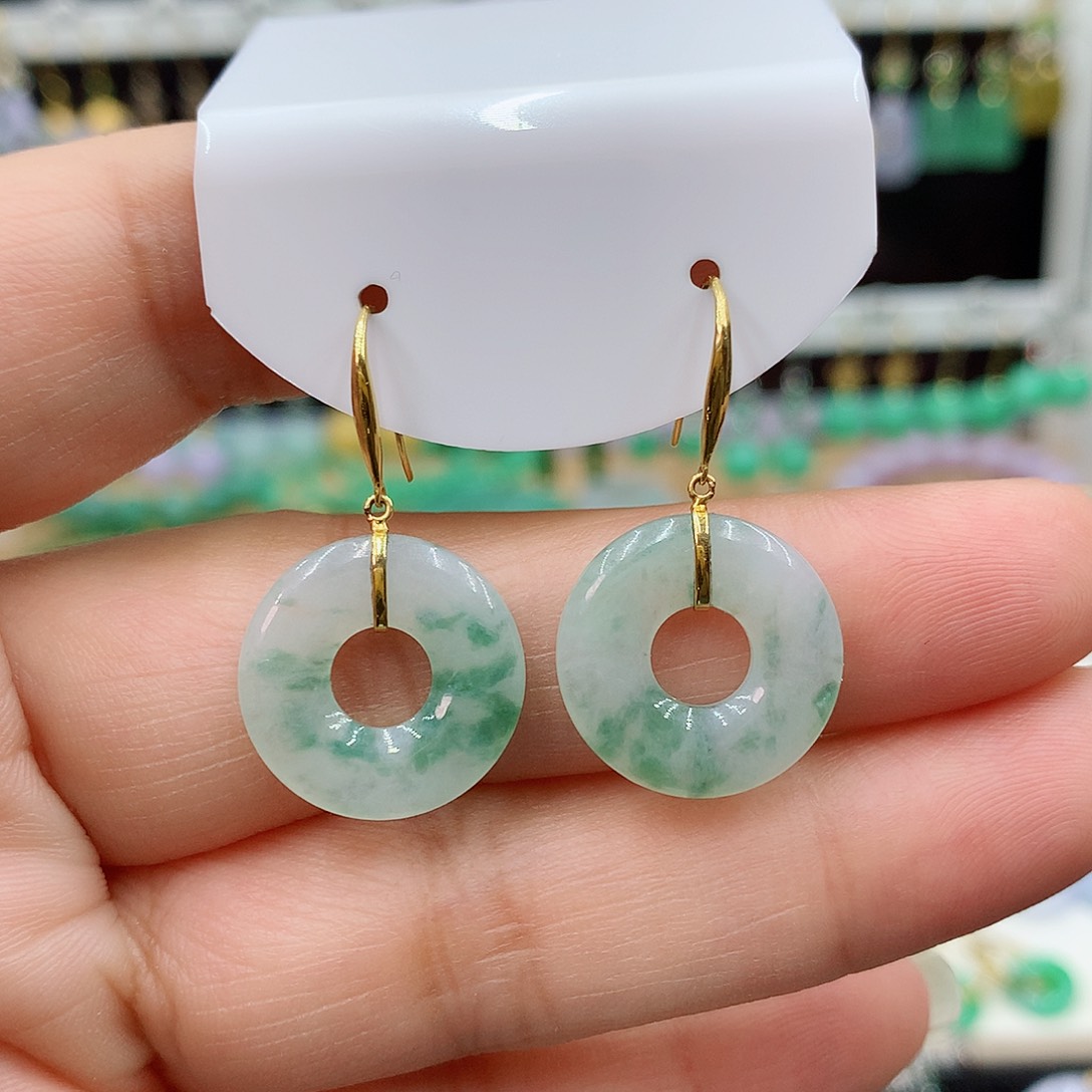 翡翠耳饰18K金镶嵌的