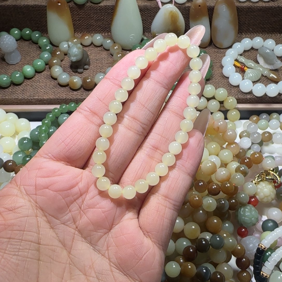 和田玉未镶嵌手链