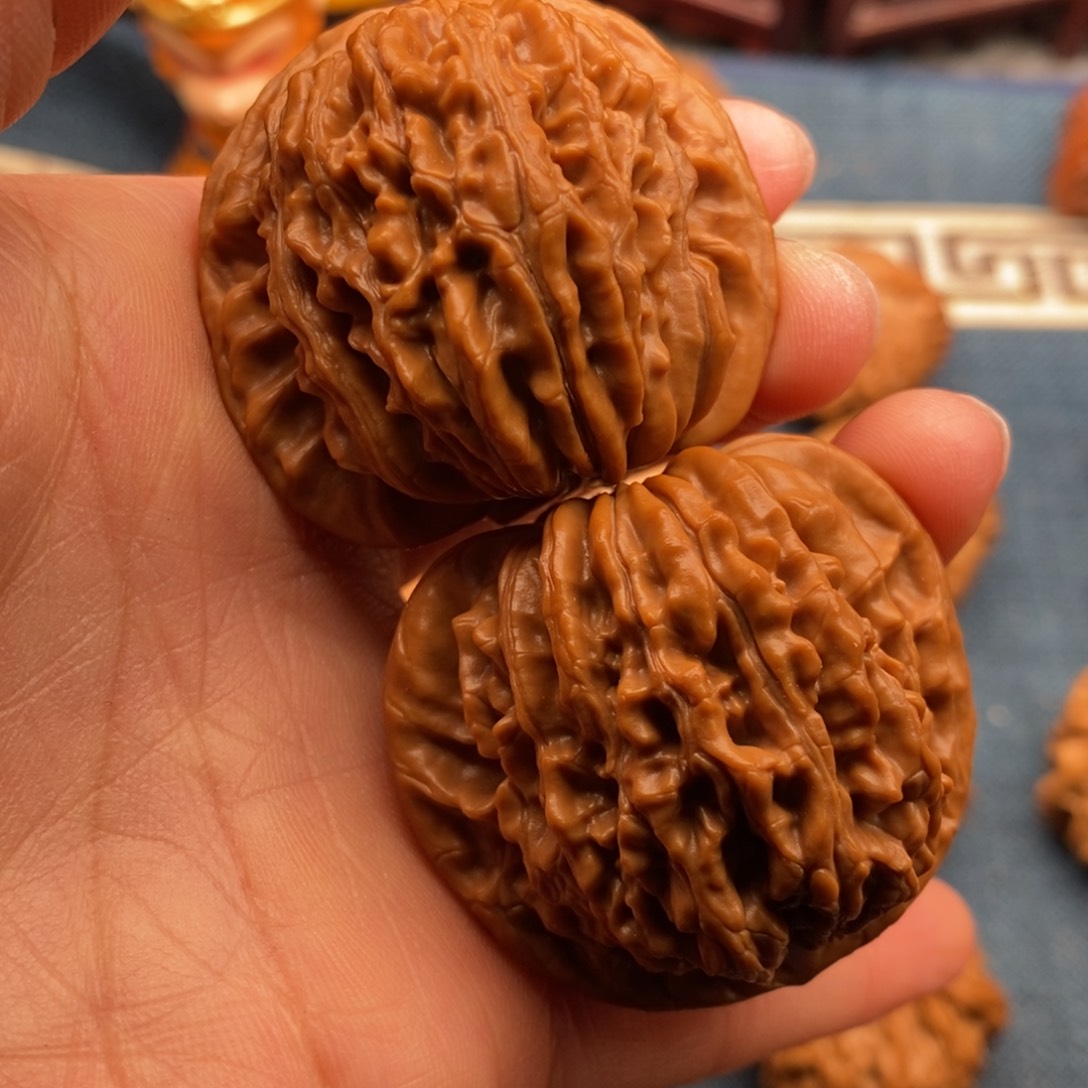 文玩核桃把件43山地平谷楼