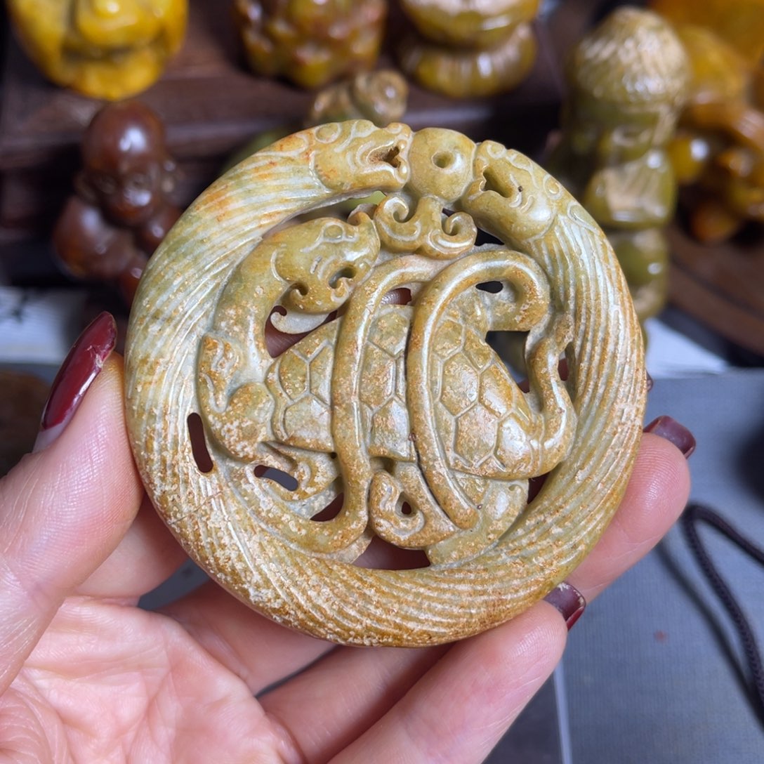 蛇纹石玉合金颈饰