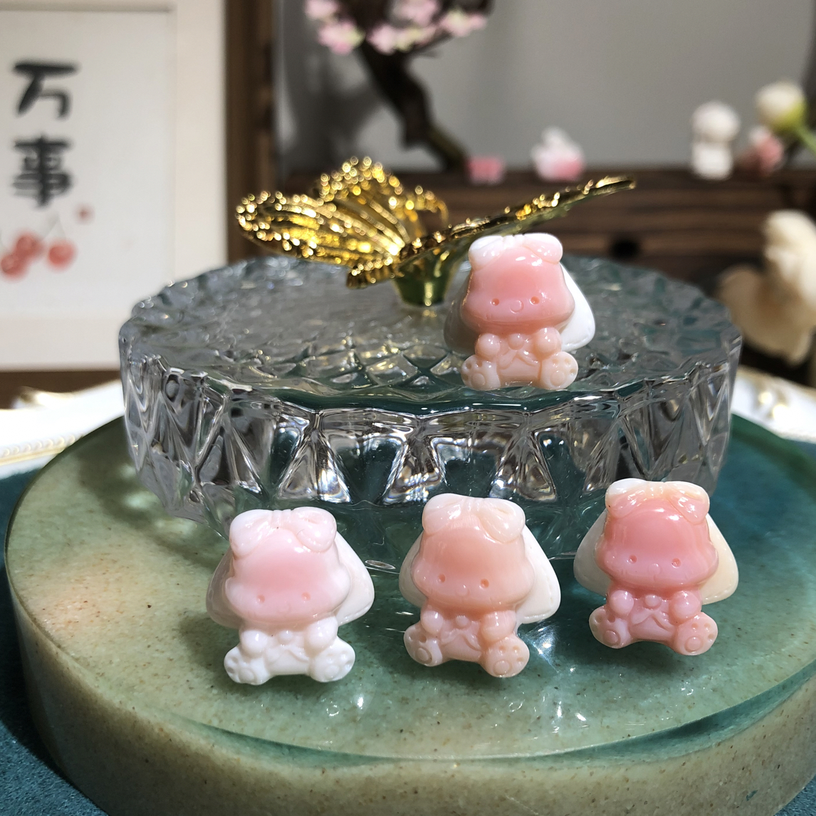 非金属仿珍珠手链 原创设计粉红色少女风小众手工饰品布偶兔手饰