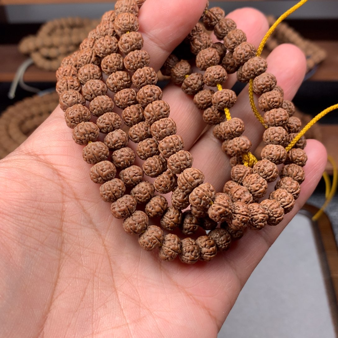 金刚菩提吊坠b****m老树王