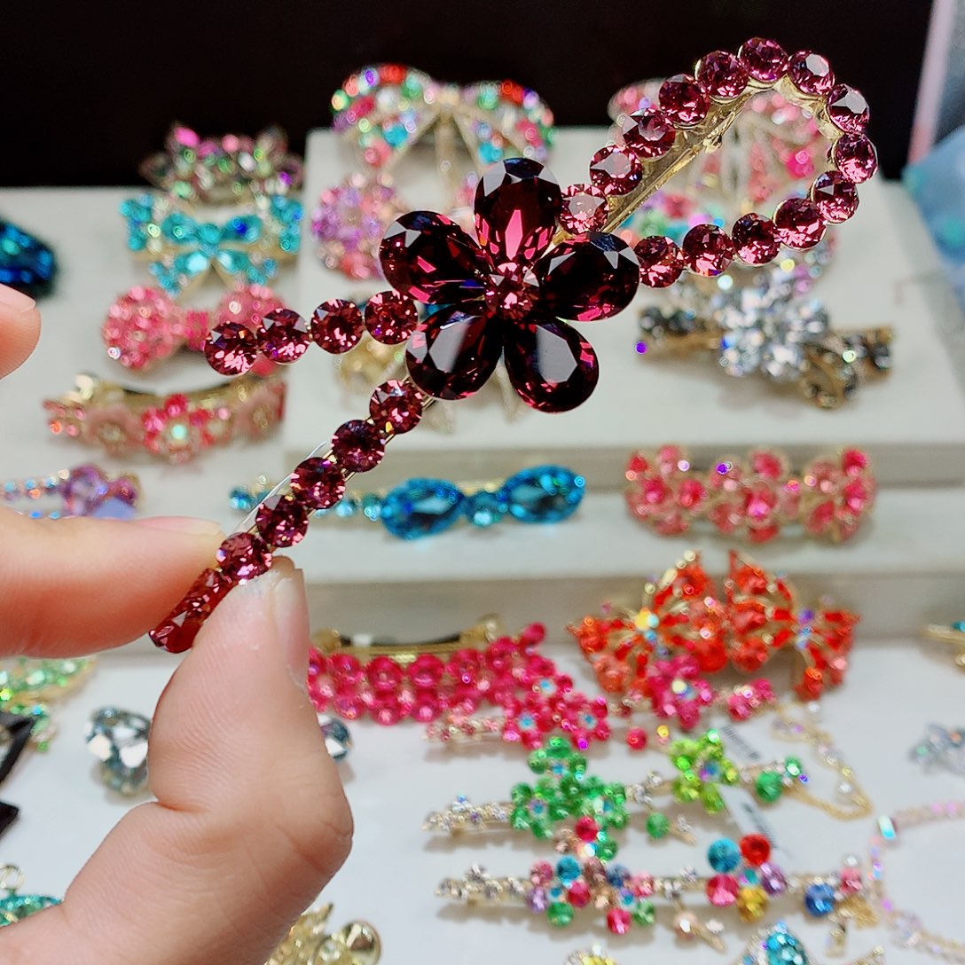 皮质铁合金发饰好看