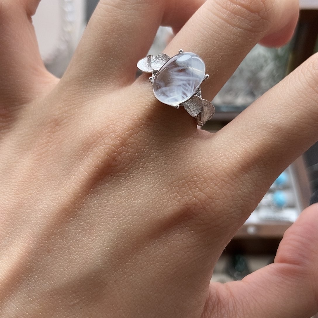 水晶戒指银S925镶嵌大**闲蓝针200