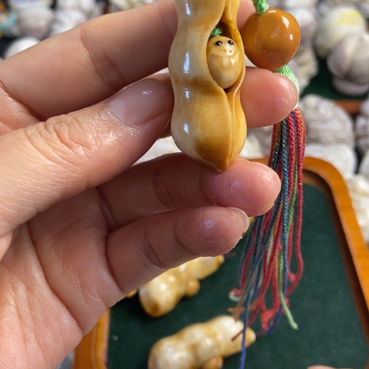 星***饭配饰鹿角雕刻一个出