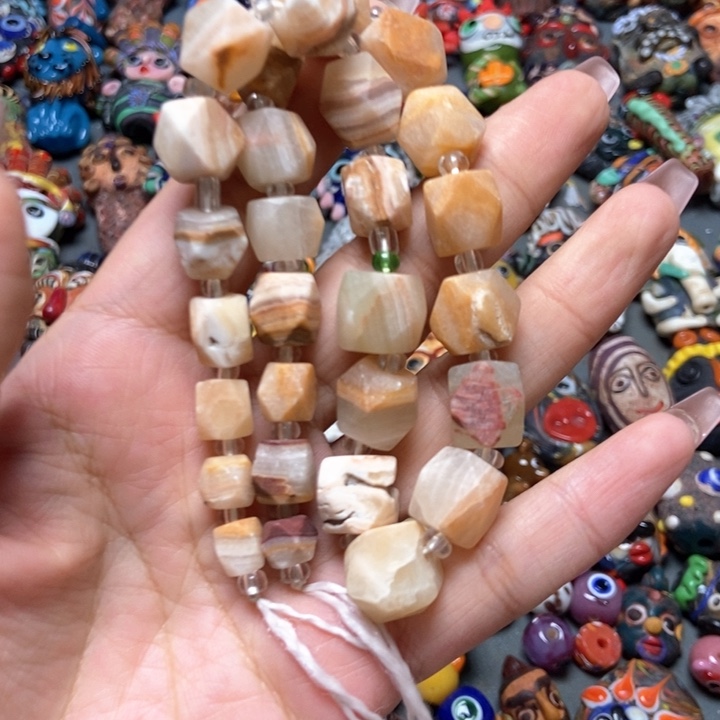 琉璃颈饰印度尼西亚链子