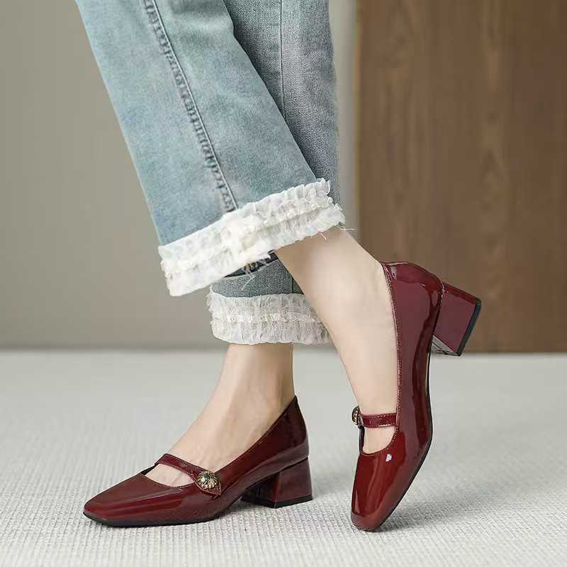 红728-3葡萄妈同款玛丽珍2025年春新款粗跟方头小皮鞋女显瘦单鞋