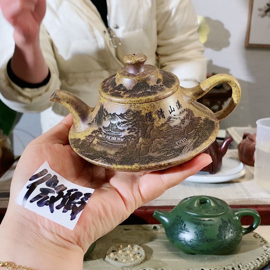 紫砂茶壶宜兴紫砂壶甩出的