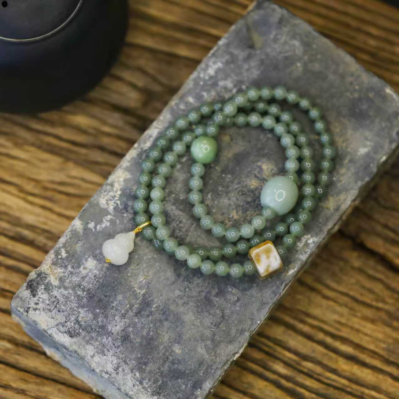 麦麦【芸溪】天然和田玉且末蓝+18K 项链  葫芦 多样性发一