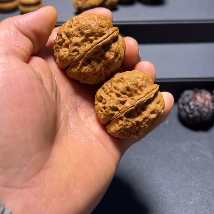 把件文玩核桃B霸王滚龙蟾41 mm