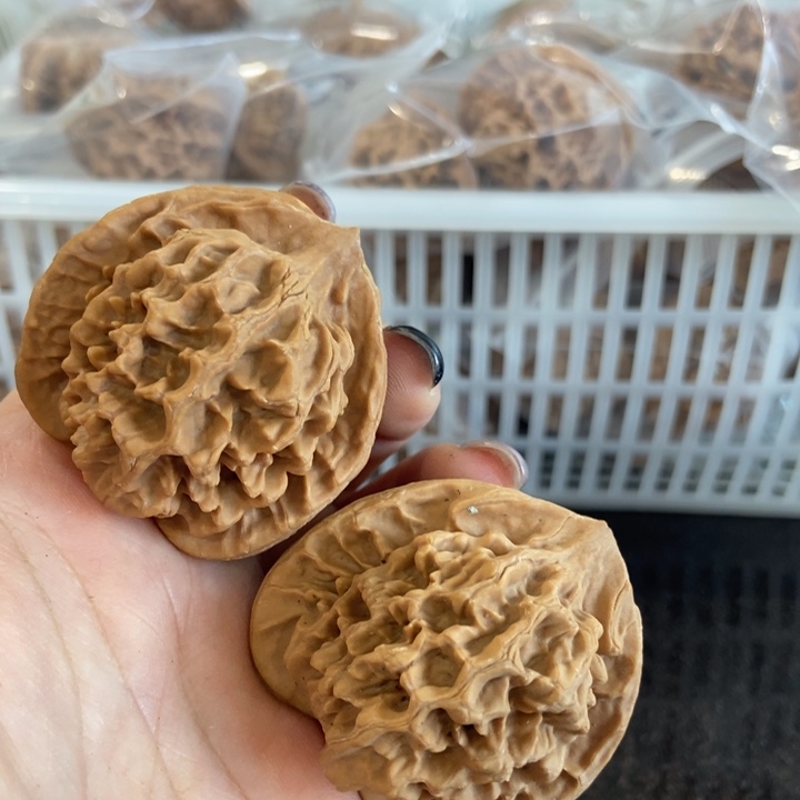 吊坠文玩核桃帝王微瑕