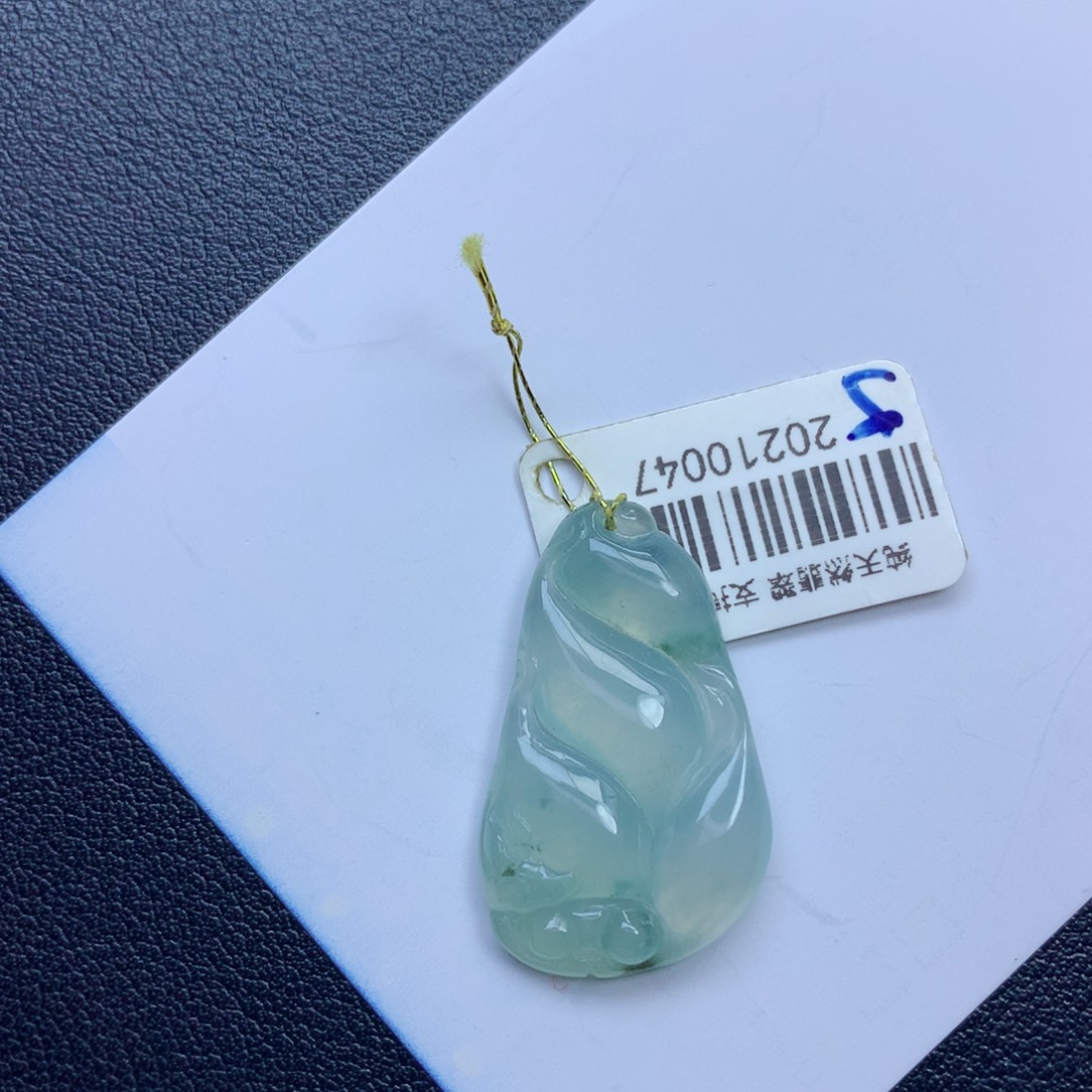 翡翠颈饰未镶嵌玥*凤九