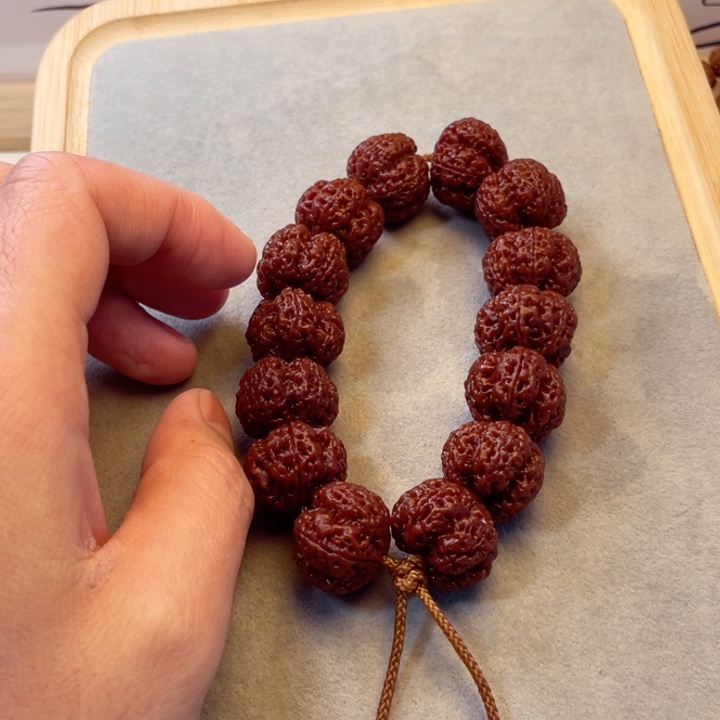 金刚菩提手串潇**雨22矮桩梅花