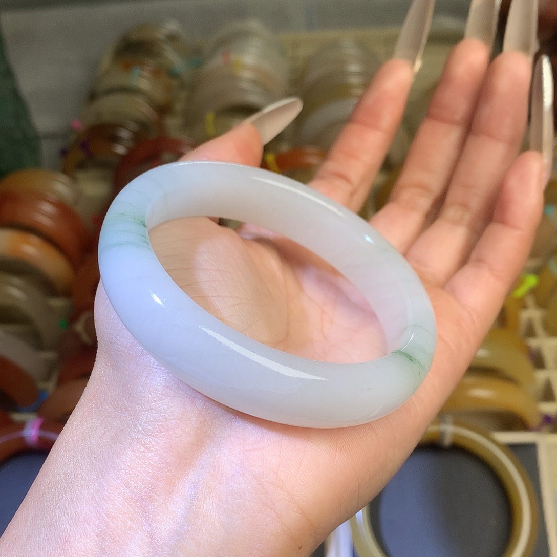 石英质玉（黄龙玉）未镶嵌手镯